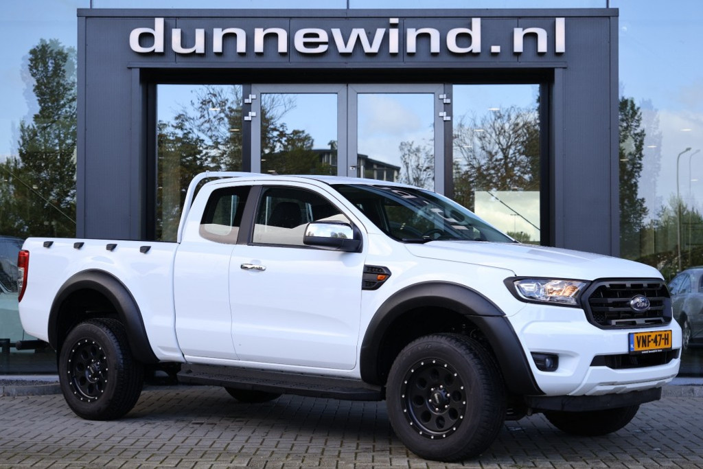56498608